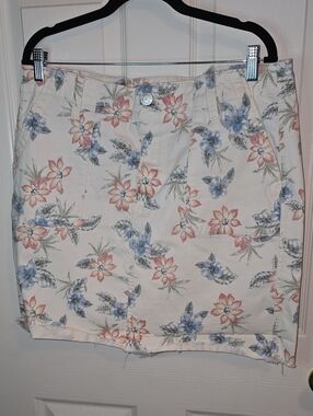 Seven7 Cream Floral Cotton Mini Skirt with Blue & Pink Blooms